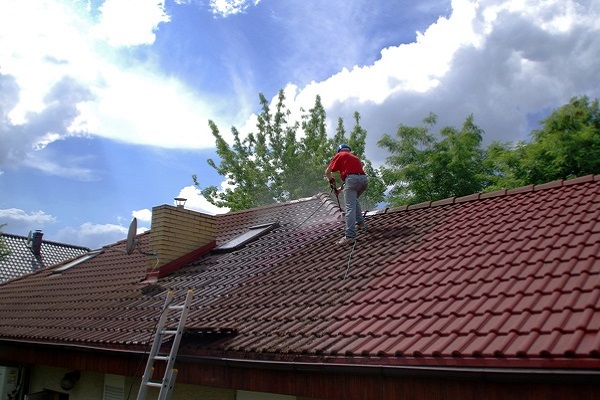Roof Power Washing